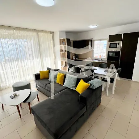 Apartment 2 Bedroom Apartment, 661 Durres