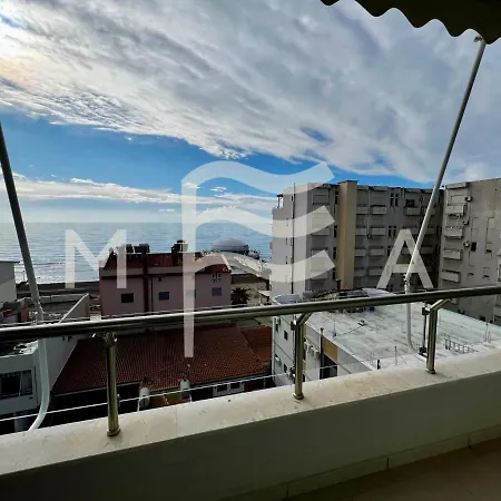 2 Bedroom Apartment, 661 Apartment