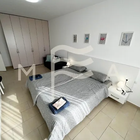 2 Bedroom Apartment, 661