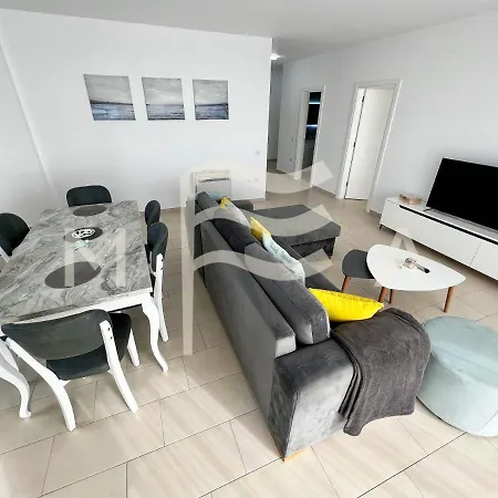 2 Bedroom Apartment, 661 Durres